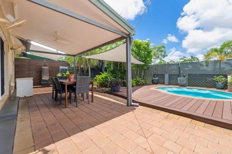 A must see to appreciate!! This beautiful secluded rear corner villa is peacefully set at the end of a boutique complex and is surrounded by lush tropical gardens that create a lovely alfresco ambience. The ground level villa also features a spacious...