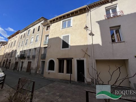 Saint Gervais sur Mare, in the centre of the village, house of 110m2 of living space with works comprising: Ground floor: Room of 25m2, Shower room 2.5m2, Cellar/Workshop with toilet 21m2. 1st floor: Kitchen/Living room 24m2, Living room 9m2, Bedroom...