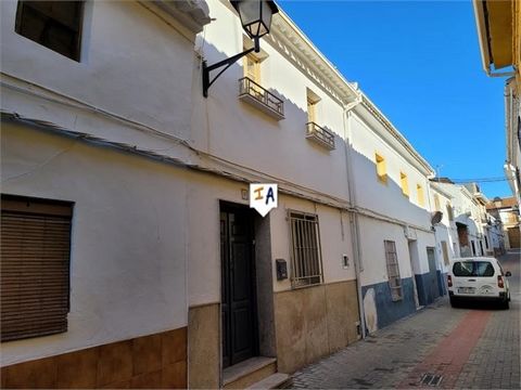 Situated in the popular town of Loja in the Granada province of Andalucia, Spain. This lovely 3 bedroom property is situated within easy walking distance to all of the local amenities including transport, medical services and plenty of shops, bars an...