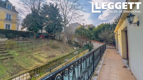 A19544DPE94 - St-Maur (94) - 350m2 - 4/6 bedrooms (10 rooms) - Land 807m2 - See floor plan and 360 - Located on Avenue Gabriel Péri, 2 steps from the river Marne promenade, a haven of peace for this recent family home where nothing was done to save m...