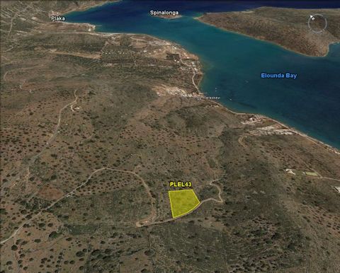 Located in Agios Nikolaos. This plot of building land is located in the area of the elite tourist resort of Elounda, and from its elevated position (150-160 meters above sea level) it enjoys fantastic views of the Elounda bay, the famous historical i...