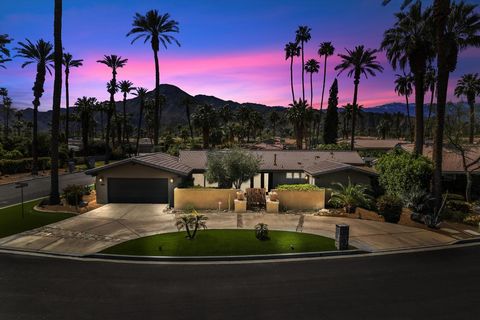 Timeless Elegance Situated In the Heart of Indian Wells. This remarkable home has been reimagined and remodeled to improve upon the function and quality, while preserving the home's original intent. Offering 2,335 square feet with 3 bedrooms and 3.5 ...