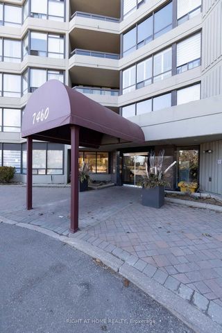 1.5 Gb internet, TV & all utilities included in rent! Spacious, sun-filled 2 bedrooms + 2 bathrooms condo unit conveniently located steps to Promenade mall. Lower floor for easy access. Lobby, common areas and halls just extensively renovated. This b...