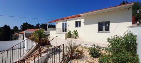 House T2, completely renovated, located in Nogueira, municipality of Viana do Castelo, where you can enjoy privacy in the surroundings of the Minho green and an excellent sun exposure. With modern features in the finishes, such as recessed lights, th...