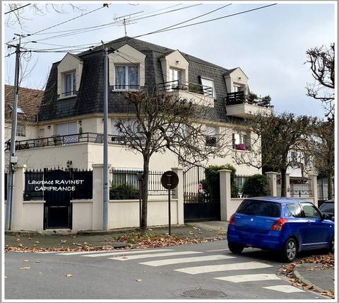 Dpt Seine et Marne (77), à vendre CHAMPS SUR MARNE immeuble - 6 appartements - Terrain de 294,00 m²