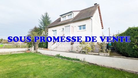 UNDER PROMISE OF SALE for this house offered by your IDIMMO Agency located in FONTENAY SUR LOING and near SNCF Line R station. 5-room house with full basement, 102 m2 of living space: Living room with insert fireplace, dining room, fitted and equippe...