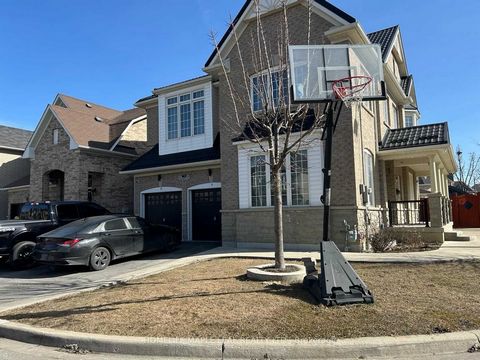 Gorgeous 4 Detached Home in Prime Location. Double Door Entry, Attractive Layout, Decorative Fireplace, Hardwood Floor through out the House, Fully Loaded With Lots Of Upgrades, 9 Ft Ceiling, Pot Lights. Large master Bedroom w/walk-in Closet & 5 Pc B...