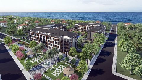 Apartments within Walking Distance to Shore in İstanbul, Büyükçekmece Apartments for sale are located in Büyükçekmece district of İstanbul. Büyükçekmece stands out with its marina, fair and entertainment centers. ... are situated 300 m from D-100 hig...