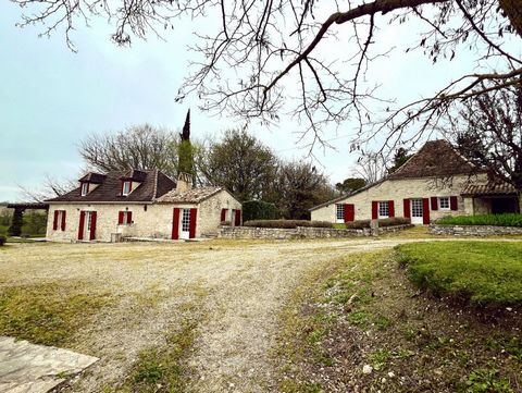 Charming property offering two separate houses, a large stone barn and an infinity pool. The first house composes of a kitchen, living/dining room, a second living area, two bedrooms, a bathroom and a separate toilet. The second house is made up of a...
