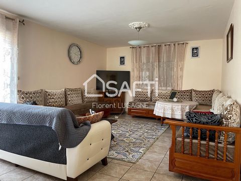 Located in a peaceful area in Narbonne, this traditional 5-room villa is close to all amenities, including shops, public transportation, schools, and colleges. The house is only 20 minutes away from the beaches. On the ground floor, there is a welcom...