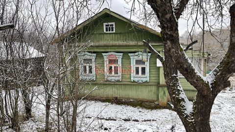 Арт. 81507216 Дом с баней для круглогодичного проживания на участке 16 соток. Теплый миниатюрный деревянный дом 34 м2 с газом на просторном участке с плодоносящим садом — это именно то выгодное предложение, которое вы ищете. В доме можно жить уже сей...