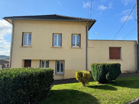 Exclusivity! 1 hour drive from Limoges airport, in a quiet street in the heart of Bourganeuf, a historic medieval town which offers a wide range of amenities, a large stone house comprising on the ground floor entrance/hallway, kitchen/dining room, b...