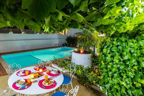 Algarve Vacation is committed to working towards providing sustainable accommodation options together with our property owners, reflecting our commitment to environmental responsibility. Villa Marrakech is an impressive holiday villa affording a prim...