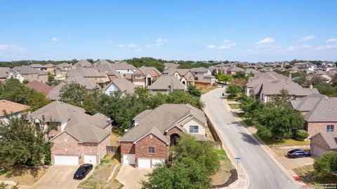 The Heights of Stone Oak offers exceptional security with its guard-gated entry, ensuring peace of mind for you and your family. Step into a world of refined elegance house in corner lot, 4 bedrooms 3.5 bathrooms with 3 car garage. As you enter, you'...