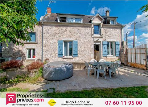 Foëcy (18500) - Maison - T4 - 3 chambres - jardin clos 662 m² - cave - ................................................................................. La maison se compose : - Au rez-de-chaussée, une entrée donnant sur la cuisine, un séjour/salon a...