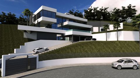 MARBELLA. Parcela con proyecto (Licencia de obras solicitada , se espera su entrega para o antes de abril 2025, el precio aumentara considerablemente en cuanto la licencia sea otorgada) Construya la casa de sus sueños!!! Parcela Residencial en la pre...