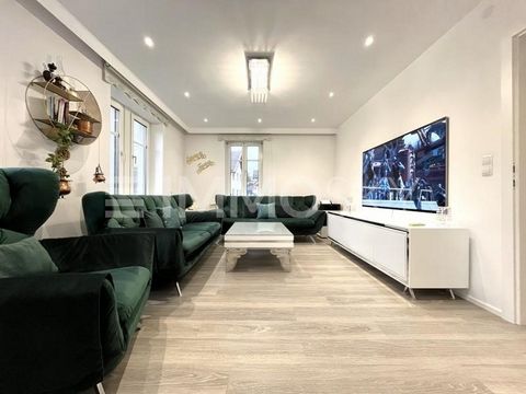 ESPAÇOSO APARTAMENTO DE 3 ASSOALHADAS NUMA LOCALIZAÇÃO BOA E CENTRAL Este apartamento de 3 quartos recentemente renovado oferece-lhe uma experiência de vida moderna numa localização central e procurada. O layout generoso da sala oferece muito espaço ...