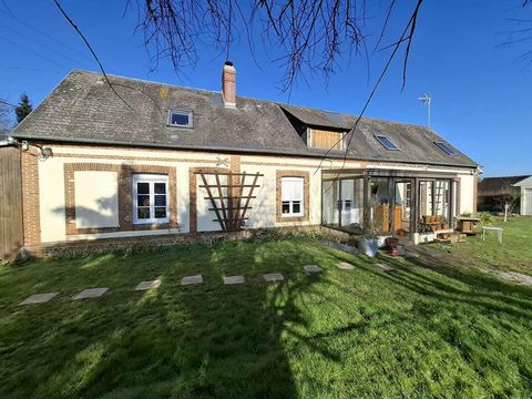 Proche VERNEUIL SUR AVRE, nous vous proposons cette belle maison de campagne dans un hameau calme et tranquille proche tous commerces, école Budget 209 000 Euros dont 10 330 Euros d'honoraires charge acquéreur (soit 5,20%) ou 198 860 Euros hors honor...