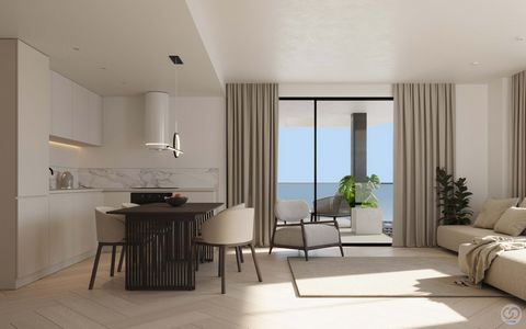 Experience coastal living in Calpe with our 3 bedroom, 2 bathroom apartment 200 meters from the beach. With a large terrace and sea views, this bright home offers comfort and elegance in a natural environment. Enjoy a spacious kitchen integrated into...