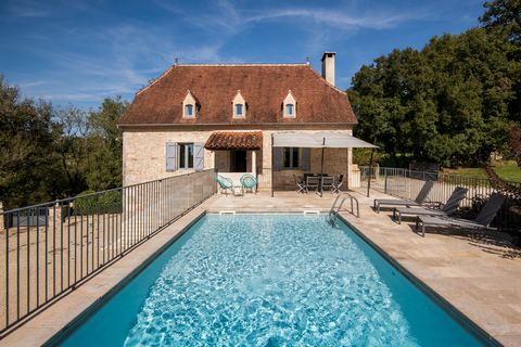 PROPRIETE EN PIERRE CHARME ET GITES