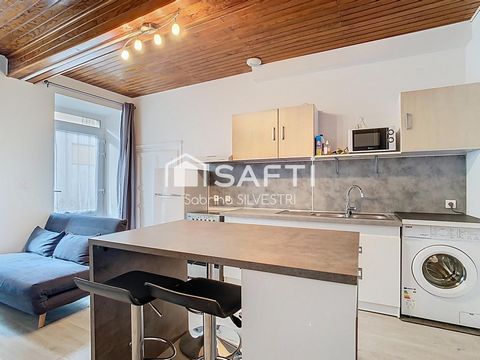 Située dans la charmante commune de Chirens (38850), cette maison de village meublé vous attend. Comprenant une pièce de vie au rez-de-chaussée avec cuisine meublé. À l'étage, on découvre une chambre cosy avec sa salle de bain privative, garantissant...