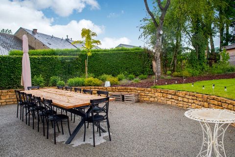 The Presbytère, a beautifully modern and authentically renovated villa, is located in Les Bulles, a district of Chiny in the Ardennes. Larger groups and families can spend relaxing days in the spacious garden with a lounge area and outdoor sauna. Chi...