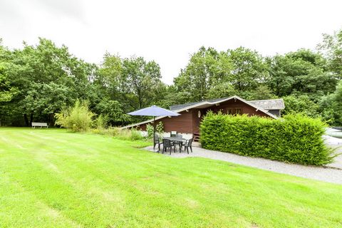 Situato nella zona di Bohon, Ardenne, questo appartamento con 2 camere da letto, vicino al fiume, il nostro e con un giardino, è ottimo per le coppie. Se ti piace la natura e le lunghe passeggiate, questo posto è l'ideale per te. Puoi anche portare 3...