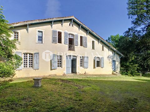 One of the finest examples of a typical mansion in the area, this capcazal offers the refinement of the 17th and 18th centuries to a set of human dimensions. The main building occupying on the ground more than 300 m², rises on two levels for a livabl...
