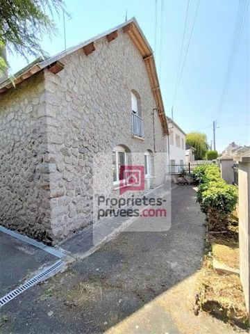 Come and discover this stone house to refresh in the centre of Montjean. It consists on the ground floor: a living room with fireplace, a living room, a kitchen, a toilet, a bathroom and an office. Upstairs, three bedrooms and a toilet. A garage and ...