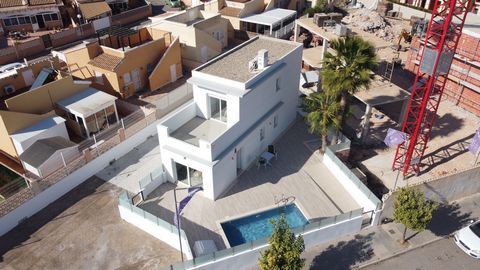 Three bedroom key ready detached villa for sale in Torreta, close to the pink salt lake. This property has a walled plot, complete with glass balustrades and separate off road parking. The area is tiled and has its own private 9.75m2 pool. Entering i...