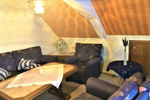 This spacious apartment is located in the attic of a well-maintained house in the health resort Lauterbach at 800m altitude, at the eastern end of the central Black Forest. The comfortably furnished flat has a large, well-equipped kitchen. The shared...