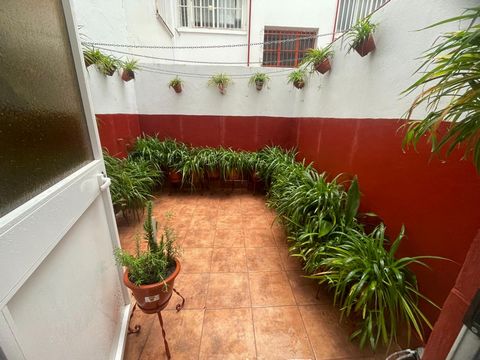 Spectacular property for sale in the Parque Norte residential development. This property is perfect for those who are looking for a home in the heart of the city free of noise pollution from vehicles. Very bright apartment consisting of 3 bedrooms, l...