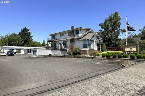 Commercial opportunity with 2 buildings on .43 acres in downtown Gresham. Property is Zoned Downtown Mixed Use. Both buildings currently occupied at below market rents. Current use for front building in a residential unit and meeting hall/offices and...