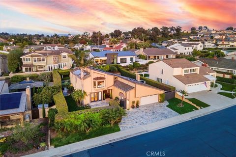 Located on a quiet cul-de-sac street in guard-gated Niguel Shores’ enclave, this highly-coveted Berkus-designed home offers virtually endless possibilities for ocean-close living in Dana Point. Enjoy the open and stylish home as is, upgrade it to mat...
