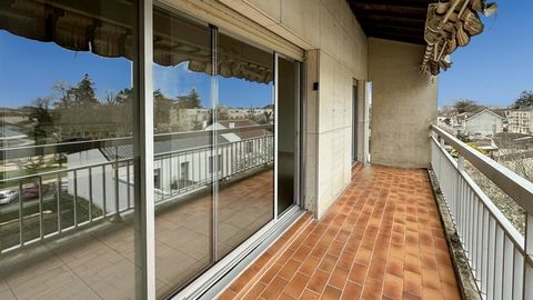 Dpt Dordogne (24), à vendre BERGERAC appartement T3 de 85,50 m²