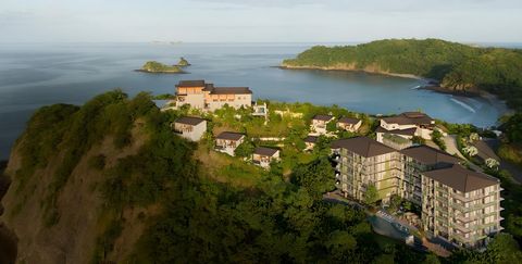 Welcome to Casa Chameleon Condominiums, fifteen of the most luxurious beachside properties available in Costa Rica. Located next to the acclaimed Casa Chameleon Hotel, 2, 3 and 4-bedroom condominiums are available. These condominiums overlook the bea...