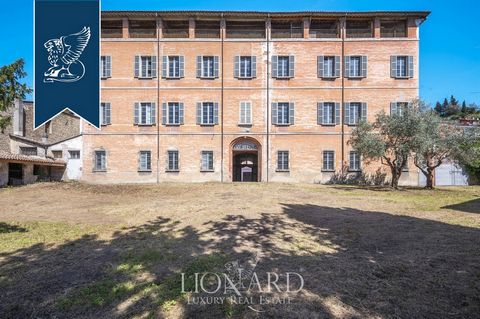 This wonderful period estate for sale is located near Ravenna, in Emilia Romagna, in a high position above the Medieval village of Brisighella, one of the most beautiful in Italy and a great place to relax. This enchanting property consists of four b...