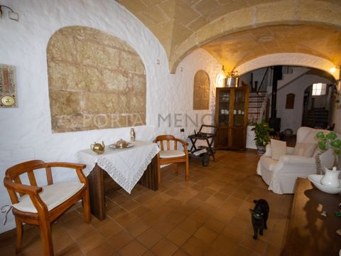 Charming village house in the old town. This property in perfect condition has many original details such as the vaulted stone ceilings with on the ground floor. The ground floor consists of a large entrance/living area with vaulted ceiling, natural ...