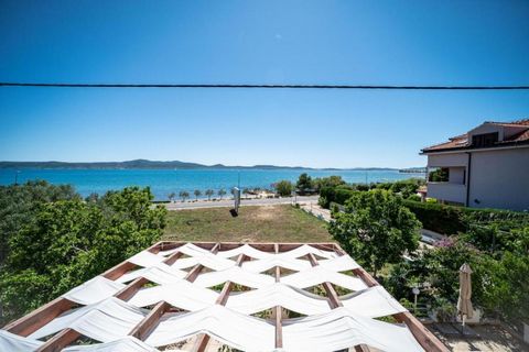 Charming guest house with 14 accommodation units and a restaurant by the sea in Sukošan, 7 km from Zadar, right by the sea, on the 1st line. Sukušan has a long coastline with numerous bays, beautiful beaches and clear sea. It has a rich gastronomic o...