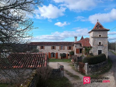 46230 Lalbenque 10 minutes away, character stone house decorated with a dovecote of almost 250sqm, 9 rooms, 4 bedrooms, 2 possible accommodations including one on one level with swimming pool on approximately 3600sqm of land. Entrance through the tra...