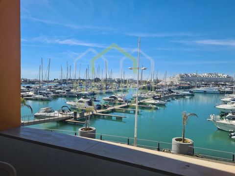 Enjoy the Elegance and Comfort by the Marina in the Heart of the Algarve! This charming 1 bedroom flat is strategically located in the prestigious Vilamoura Marina in the Algarve. Located on the ground floor, this property offers a modern and bright ...