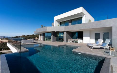 Premium villa in Cumbres del Sol, Benitachell, Costa Blanca, Spain Modern design villa totally integrated in the exclusive surroundings of the Cumbre del Sol Residential Estate, built on a plot of 1.168m² and southwest facing, allowing you to enjoy b...