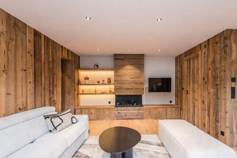 Dieses geräumige, 89 m² große Apartment in Megève bietet bequem Platz für bis zu 8 Personen, davon 6 Erwachsene und 2 Kinder. Es verfügt über zwei Schlafzimmer mit 160 x 200 cm großen Doppelbetten, ein drittes Schlafzimmer mit einem Etagenbett und ei...