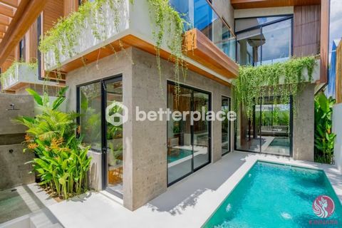 Verander dromen in realiteit: elegante erfpachtvilla met 2 slaapkamers en een eigentijds design op Bali Prijs van IDR 3,5 miljard (bespreekbaar)Weggestopt in de levendige maar serene wijk Tumbak Bayuh in Canggu, biedt deze prachtige villa met 2 slaap...