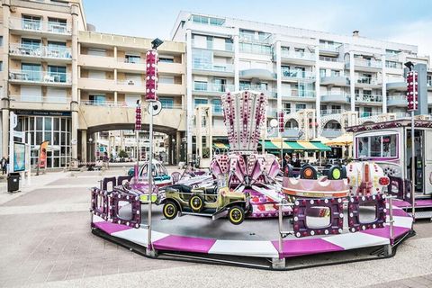 La Résidence Les Océanes ligt tegenover het strand, op 20 meter van uw vakantielocatie in Pornichet, u bent op de route die u doorkruist en u bent op de hoogte van de pieds dans l'eau. Elle geeft een directe toegang tot het centrum van Thalassothérap...