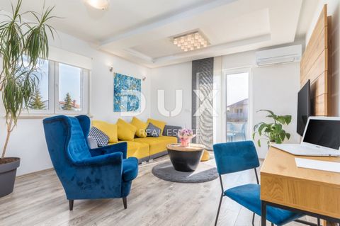 Location: Istarska županija, Fažana, Valbandon. ID CODE: 35840 Ivana Škoro Agent s licencom Mob: +385 95 388 1059 Tel: +385 99 640 8438 E-mail: ivana@dux-istra.com www.dux-istra.com