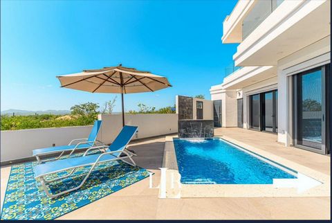 Opulence. Fun. Quality. Lukaz Luxury Residences is the supreme development in Los Cabos. Immerse yourself in luxury living in this beautiful 2 bedroom 2 bathroom condo. Live the dream in Los Cabos where everyday feels like a vacation. With a focus on...