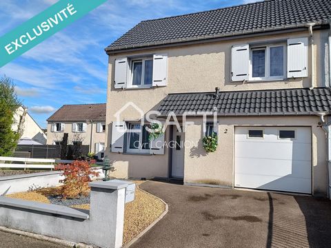 Située dans la charmante commune de Créhange (57690), cette maison bénéficie d'un emplacement paisible et familial, à proximité de toutes les commodités essentielles. Idéalement localisée, elle offre un cadre de vie agréable et son accès facile aux s...