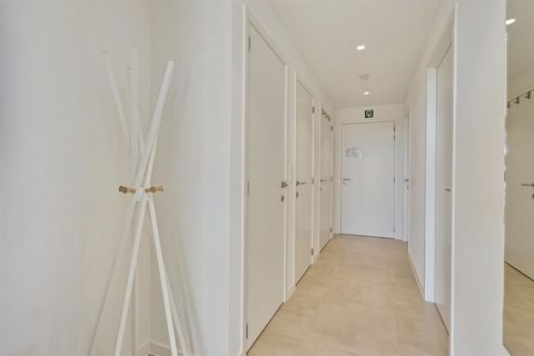 Ce magnifique appartement de 2 chambres, situé dans la nouvelle résidence Villa Karmel, offre de grandes terrasses ensoleillées et un havre de paix entouré de verdure. L'appartement est confortablement meublé et entièrement équipé de tout le confort ...