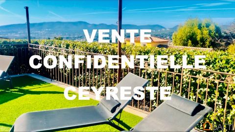 Confidential Sale: Provencal Home in Ceyreste Set in a quiet and preserved environment, this 212 m² Provencal house is a rare opportunity. Situated on 759 m² landscaped plot, it offers stunning views of the countryside and glimpses of La Ciotat Bay. ...